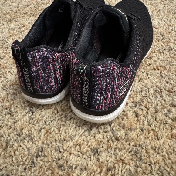 Skechers Black Knit Shoes with Pink Accents - Picture 2 of 6